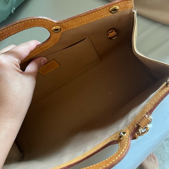 Purse - Picture 3 of 3